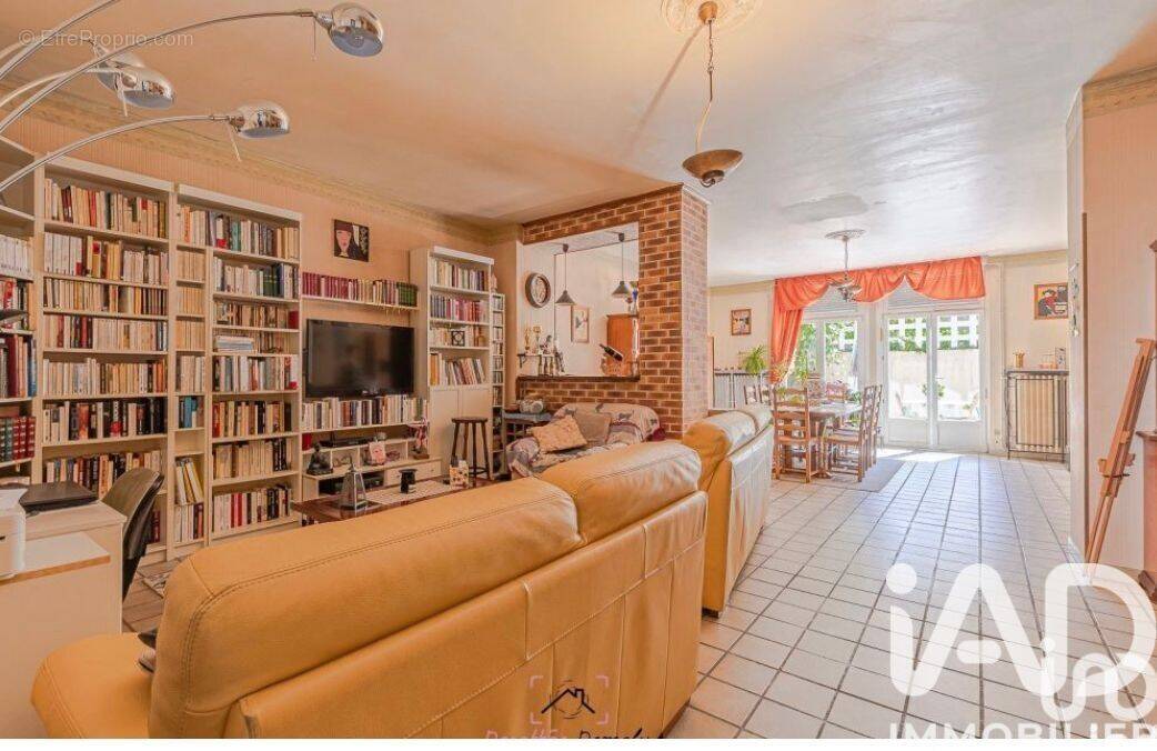 Photo 1 - Appartement à AUDUN-LE-TICHE