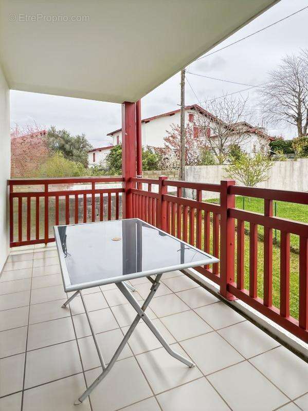 Appartement à LARRESSORE