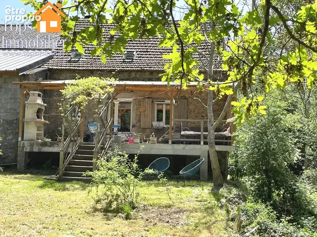 Maison à LA SALVETAT-PEYRALES
