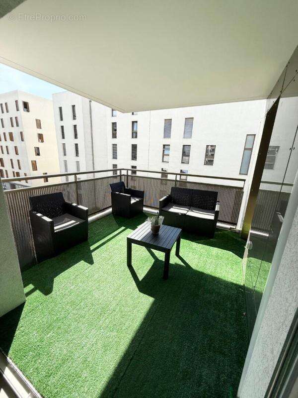 Appartement à LYON-9E
