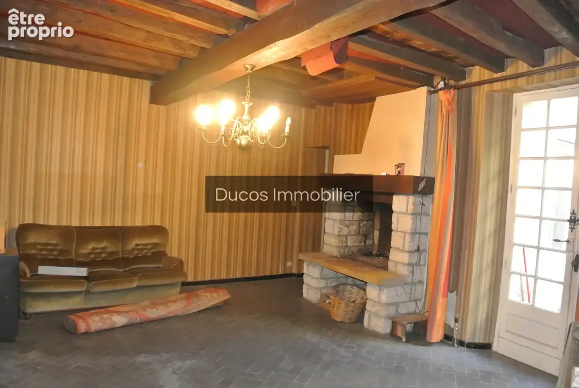 Plein coeur de Sainte Bazeille maison avec patio, garage et beaux volumes - photo 5