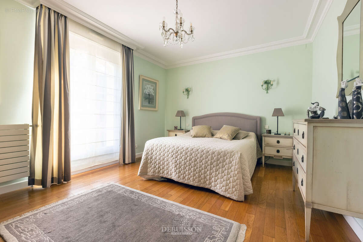 Maison à ANZIN-SAINT-AUBIN