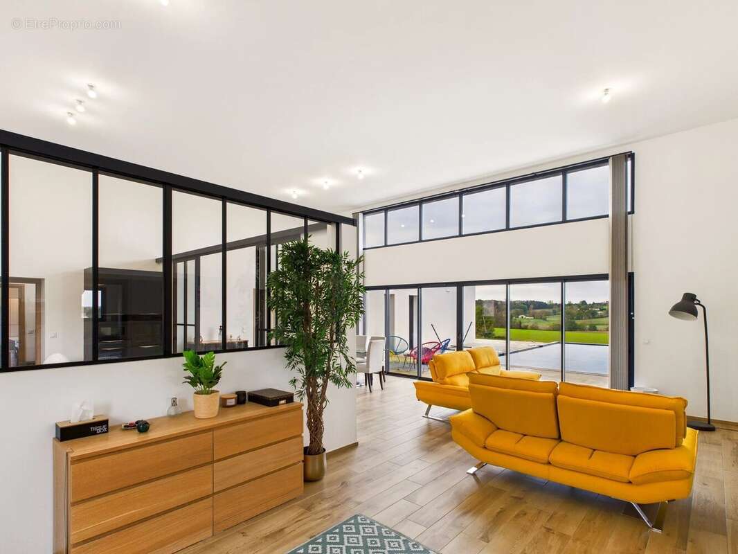 Maison à MIRAMONT-DE-GUYENNE