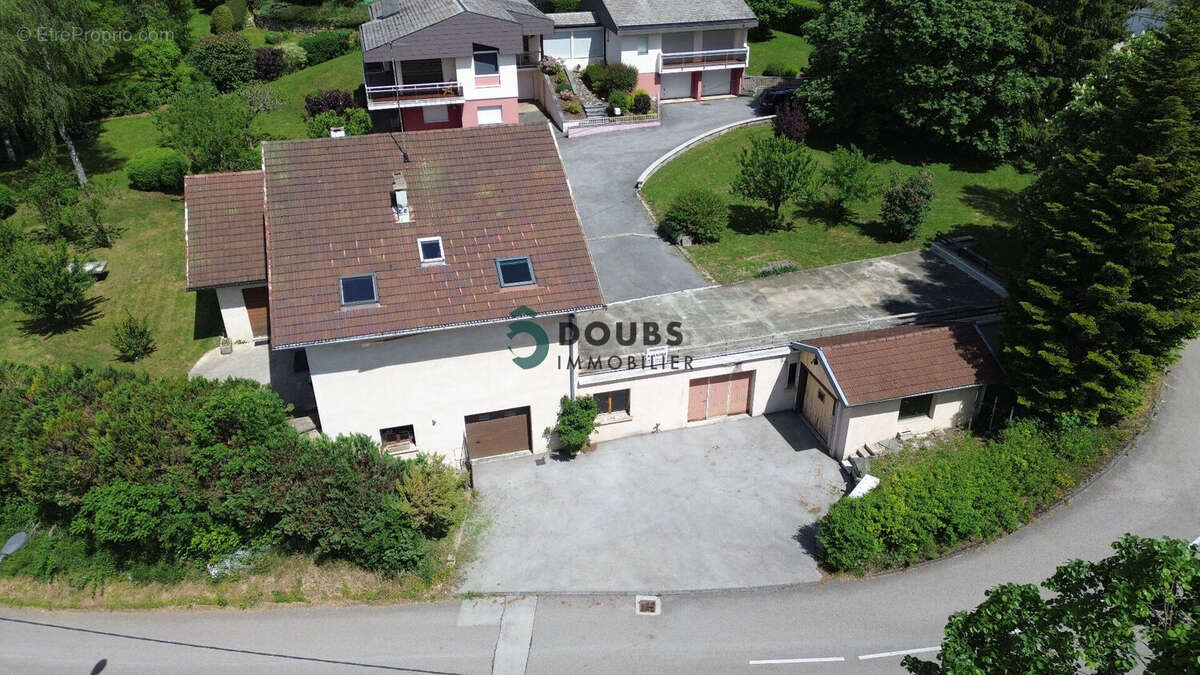 Maison Les Fins 9 pièces188 m2 - photo 2