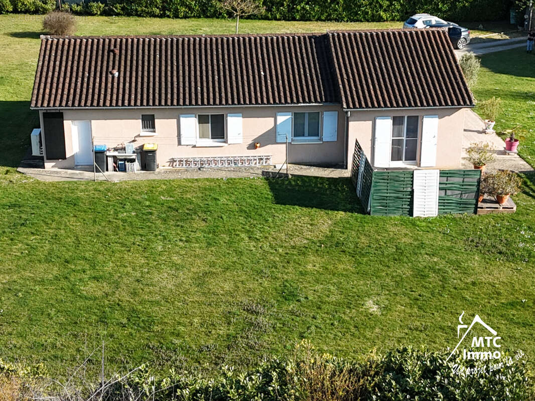 Maison à LA BALME-LES-GROTTES