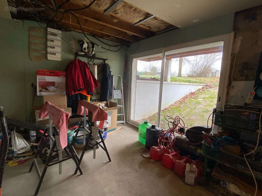 Maison à NEUILLY-SAINT-FRONT