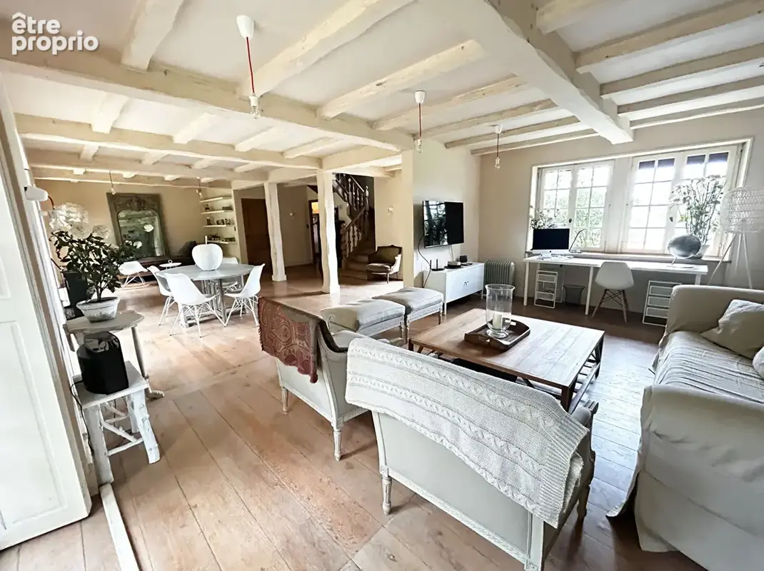 FINISTÈRE: Saint-Pol-de-Léon. Maison de prestige rénovée à 450 m de la plage - photo 5