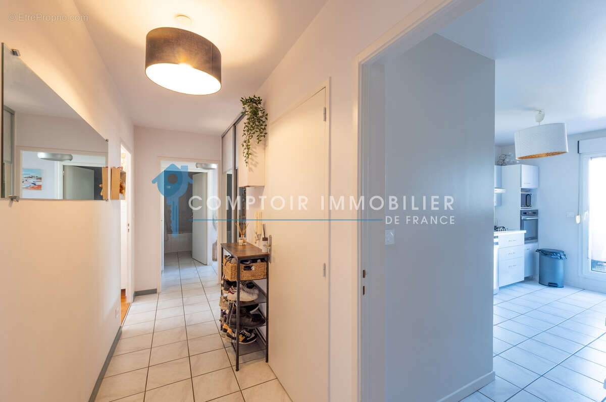 Appartement à LYON-8E