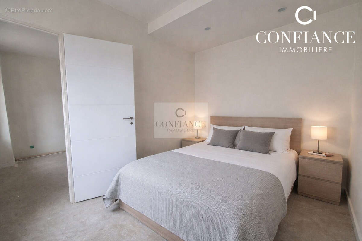 Appartement à LA TURBIE