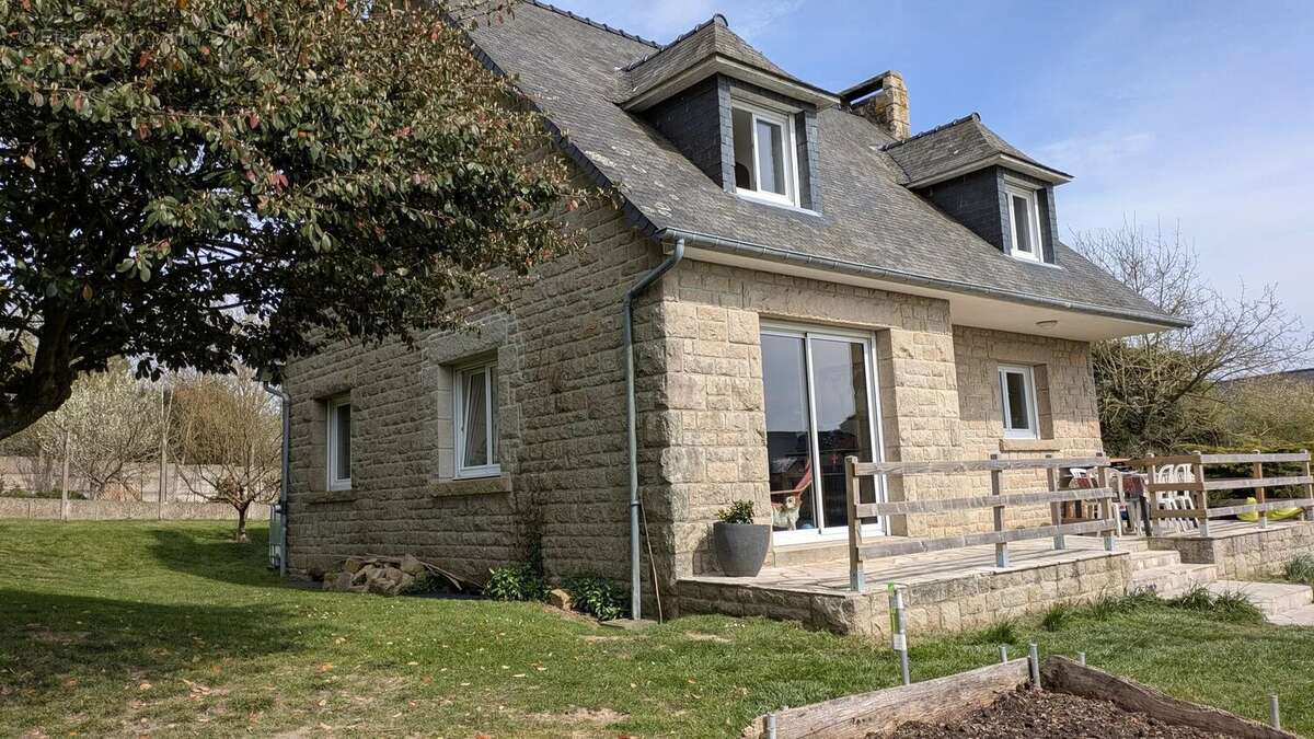 Maison à SAINT-HELEN