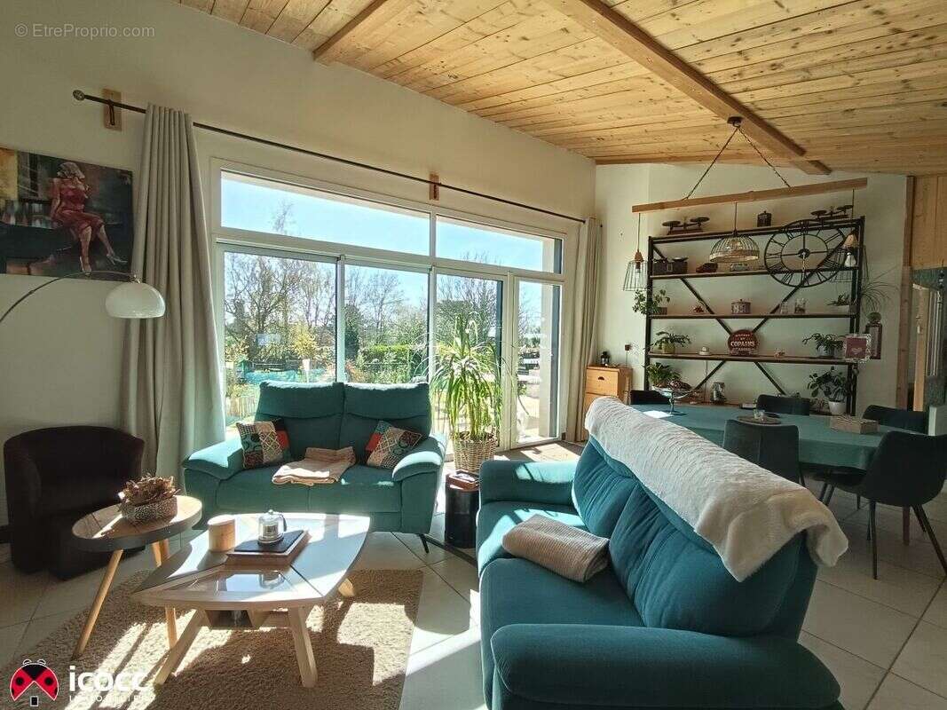 Maison à SAINT-AUBIN-LA-PLAINE