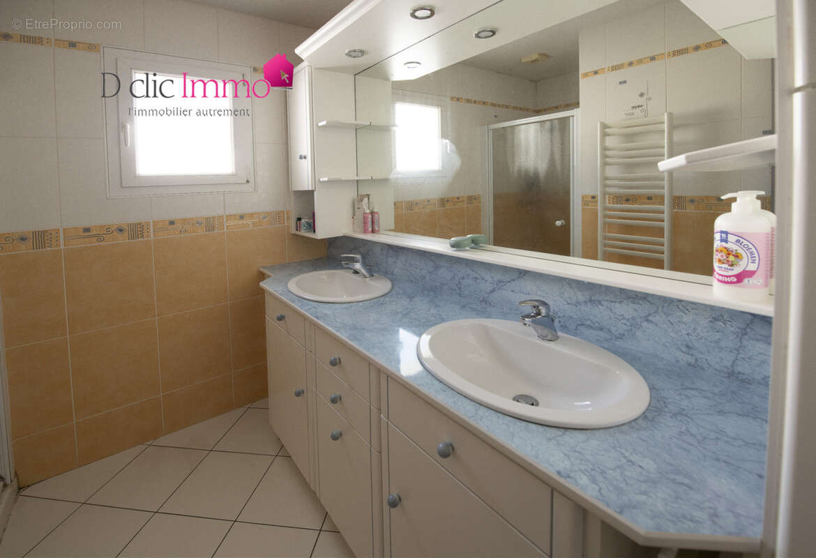 Maison à SAINT-HILAIRE-DE-RIEZ