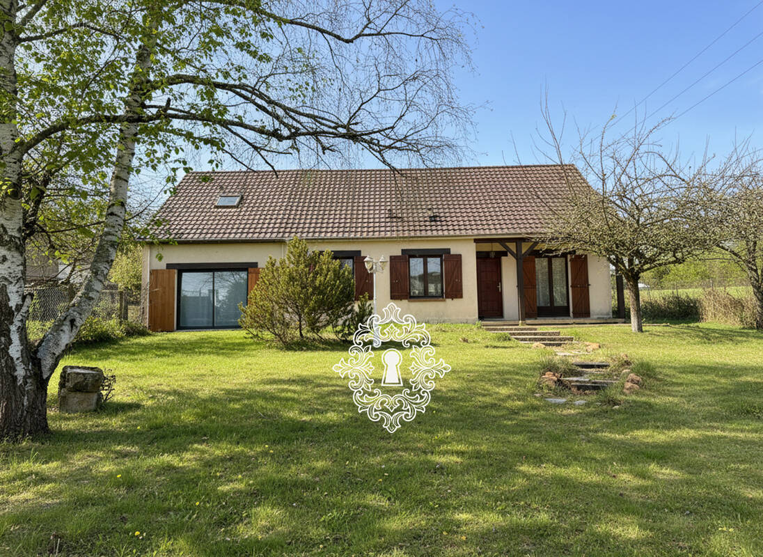 Maison à DONNEMARIE-DONTILLY