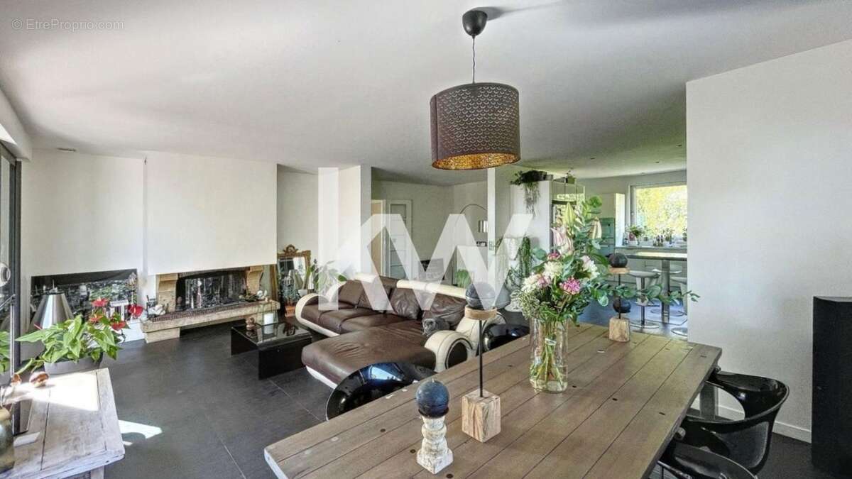 Maison à MONTMORENCY