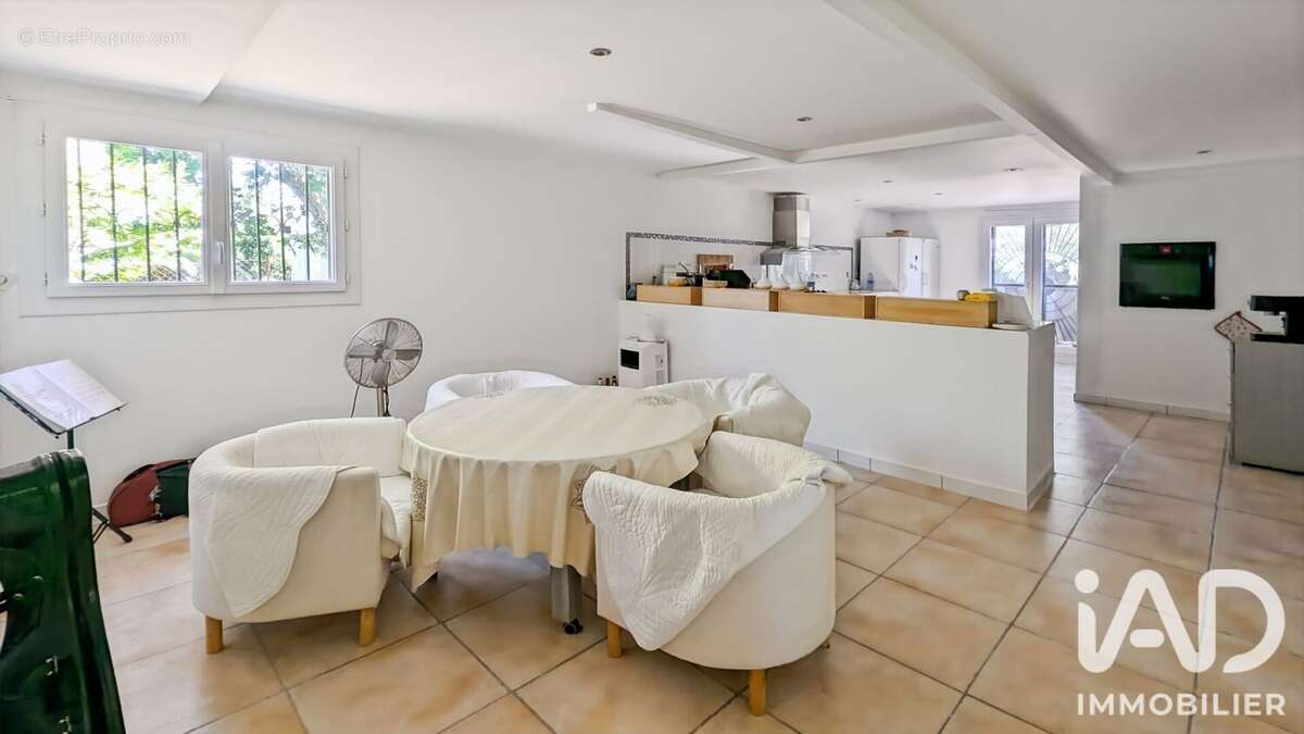 Photo 9 - Maison à BAGNOLS-SUR-CEZE