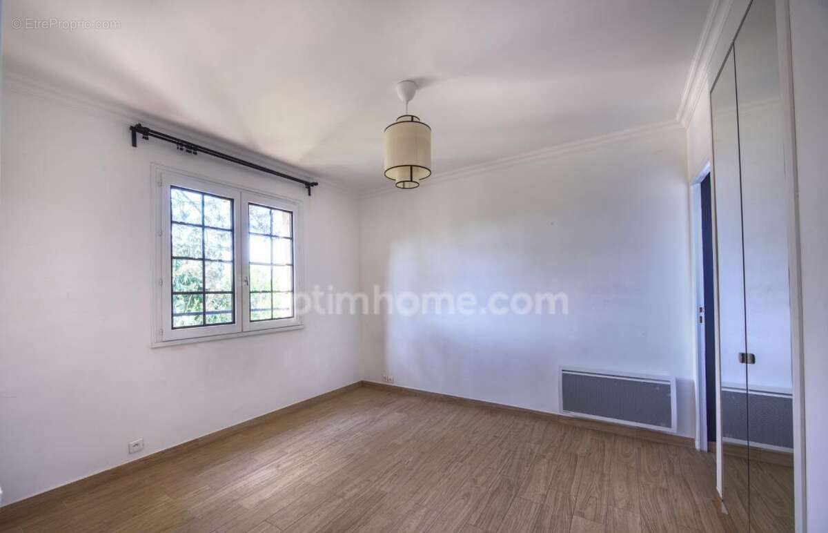 Montpellier - maison de caractère – 7 chambres – t3 indépendant – 2 garages - photo 12