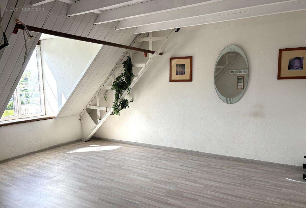 Appartement à LA TALAUDIERE