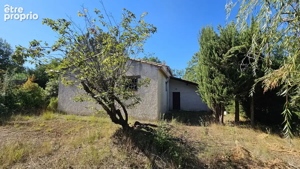 Villa a renover - 70m2 garage 22m2 et terrain 1300m2 - photo 5