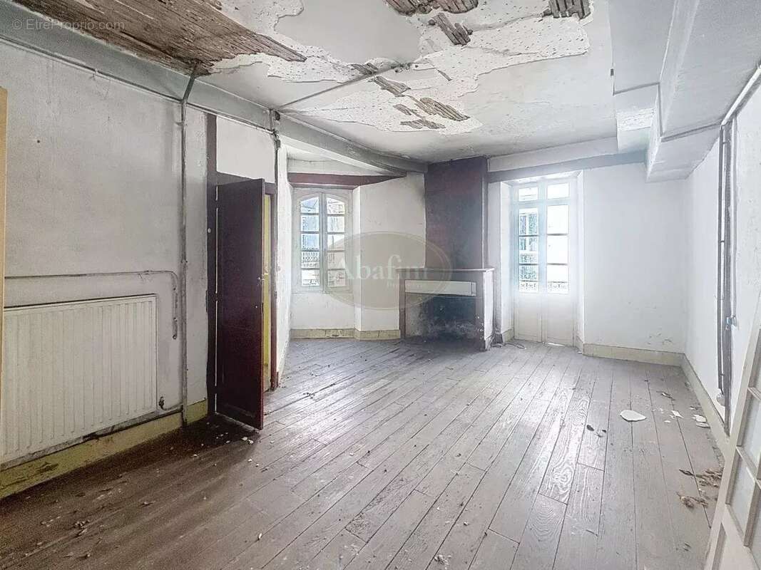 Appartement à LOURDES