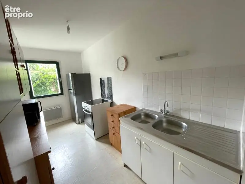 SAINT RENAN - Appartement T2 de 46m² avec deux places de parking et une cave - photo 2