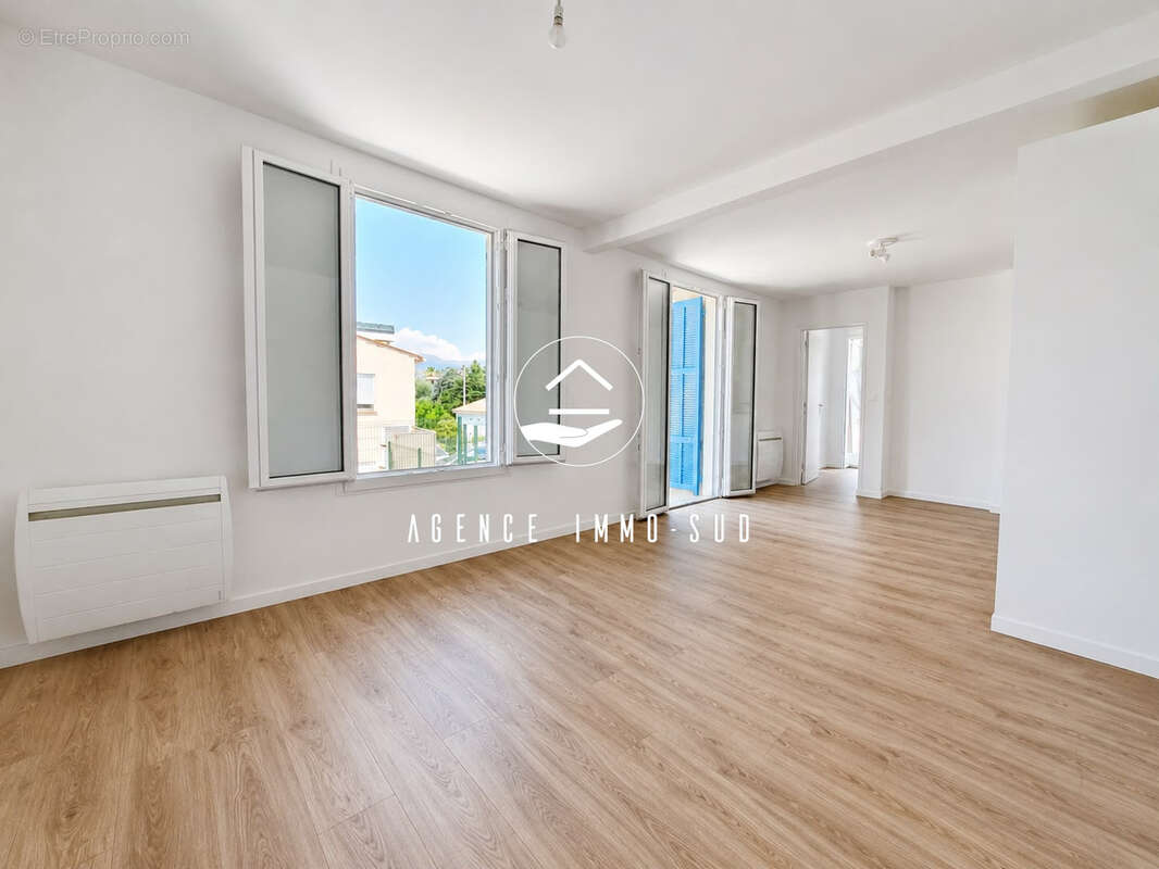 Maison à CAGNES-SUR-MER