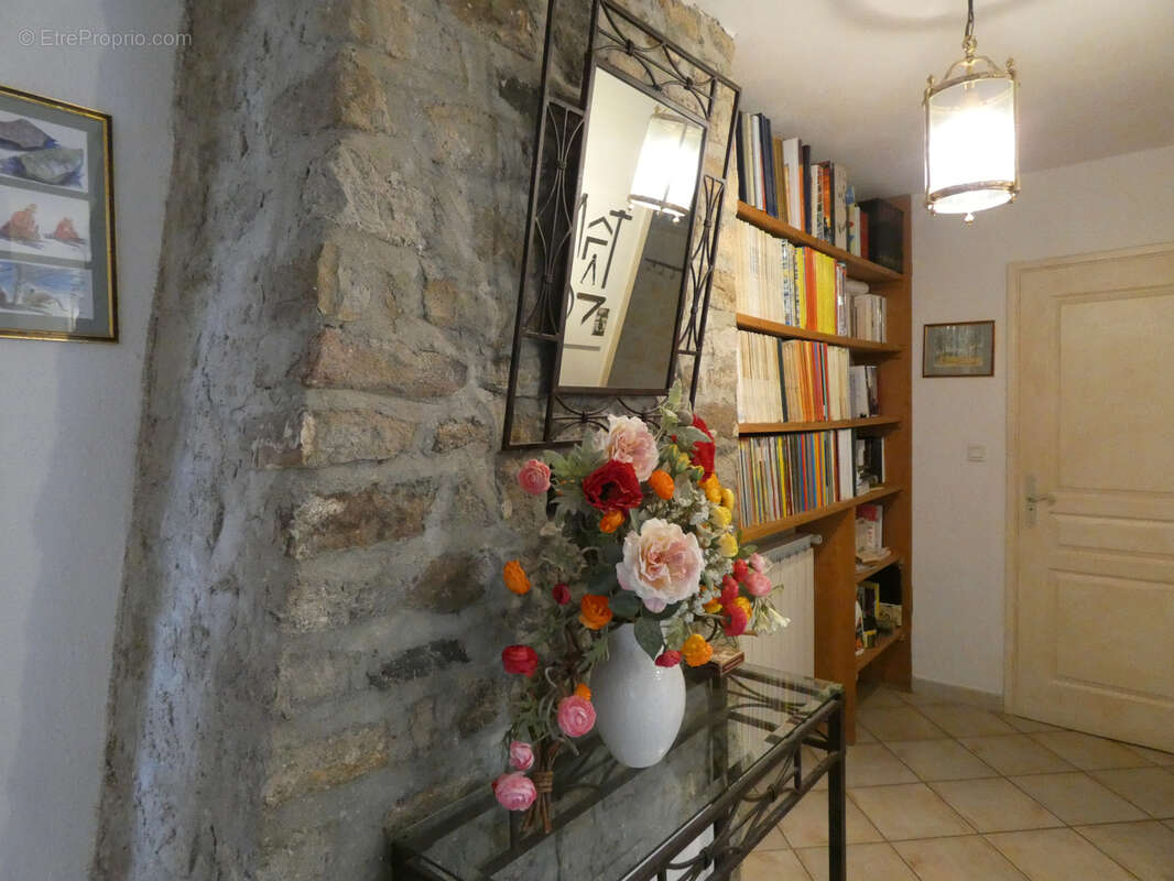 Maison à LA VERNAREDE