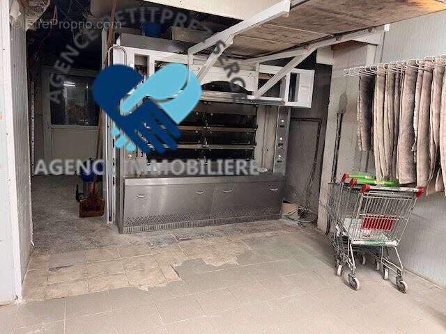 Commerce à SAINT-JUSTIN