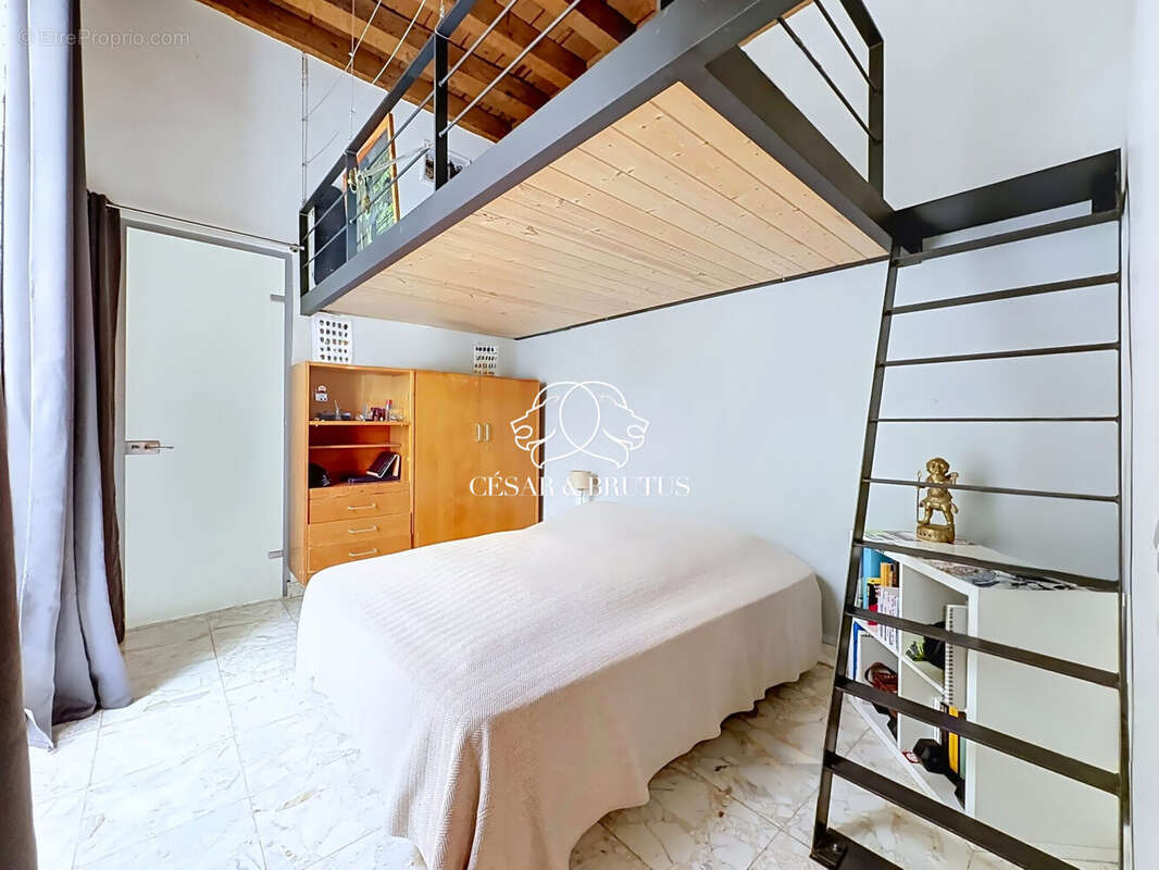 Appartement à LYON-1E