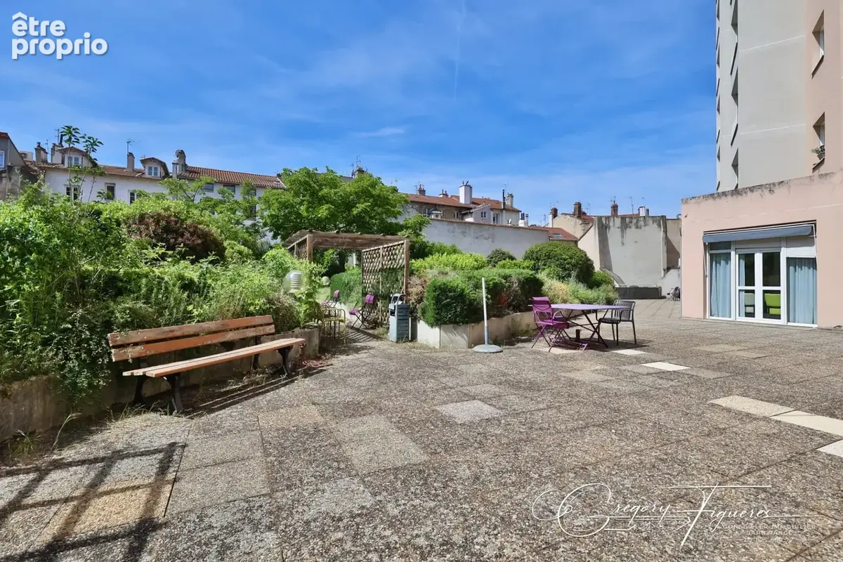 Appartement familial 79 m² – 4 pièces – 3 chambres – grand garage – grand jardin – résidence calme avec ascenseur – saint-étienn - photo 17