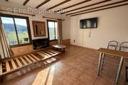 Appartement à AUBRES