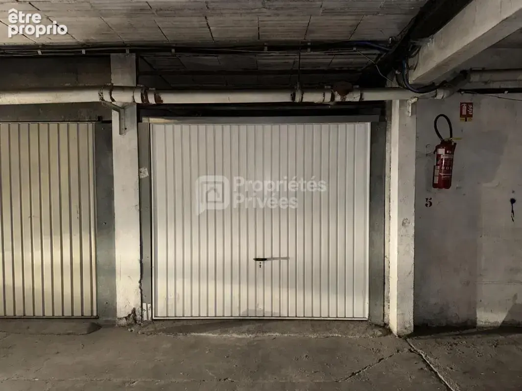 94190 VILLENEUVE SAINT GEORGES - T3 Appartement familial lumineux de 64 m² avec box - Vue dégagée - photo 11