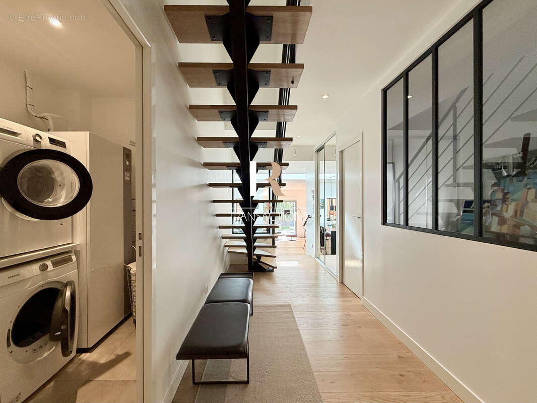 La genette / Bordure de parcs - Maison contemporaine avec chambre en rdc, garage et jardin - photo 17