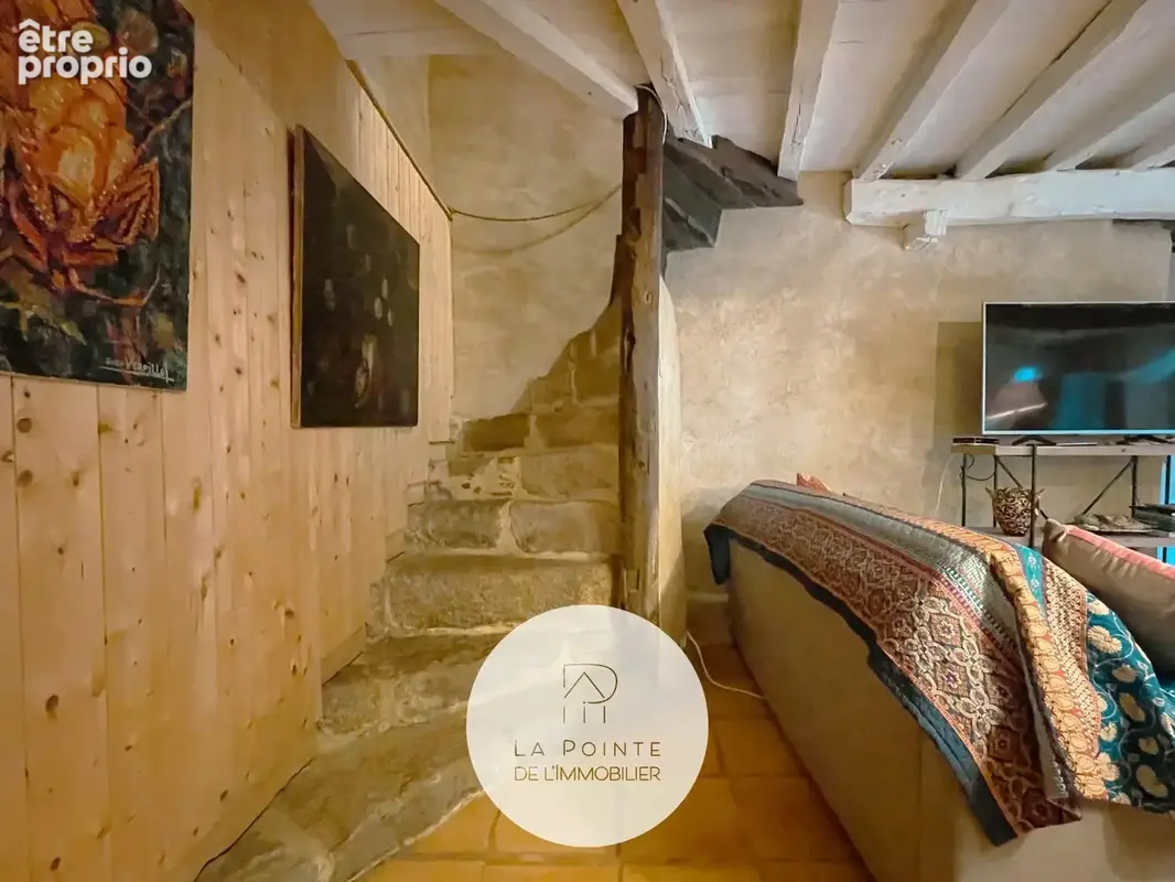 Maison 160 m² à Saint-Brandan  - photo 8