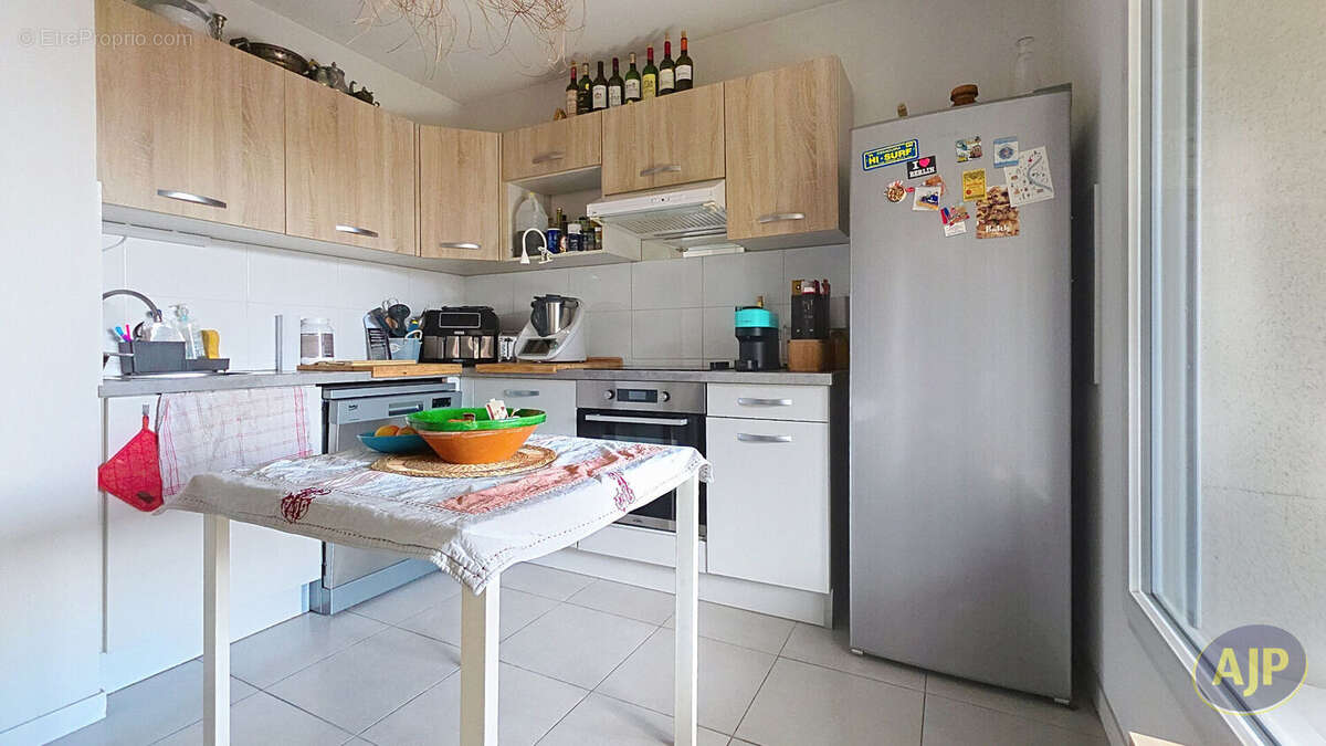 Appartement à VILLENAVE-D'ORNON