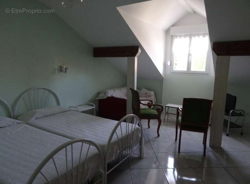 Appartement à BAINS-LES-BAINS