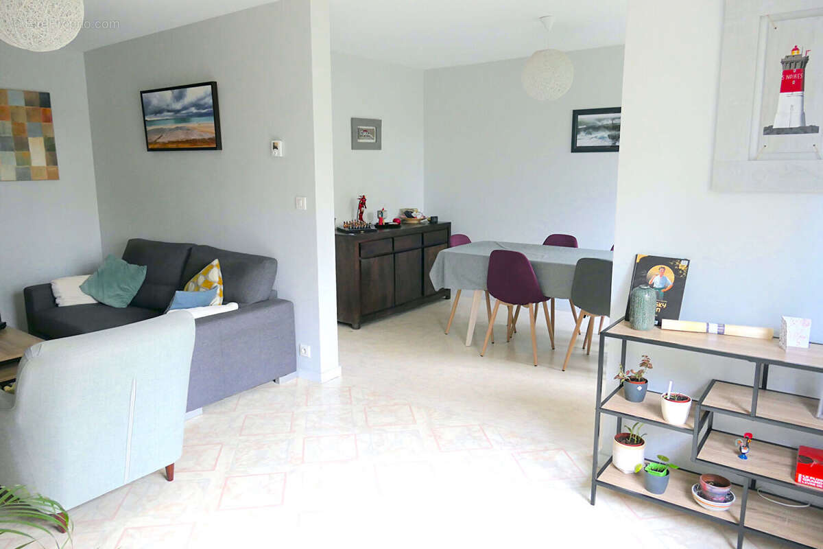 Appartement à REZE