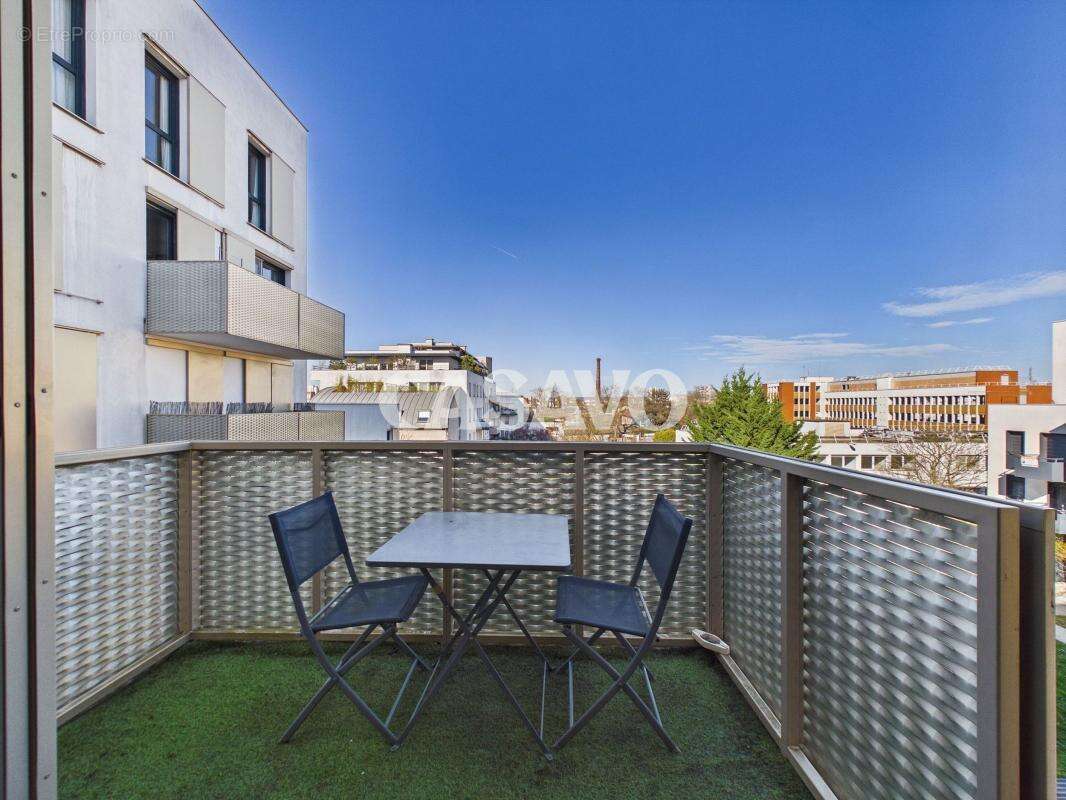Appartement à GENNEVILLIERS