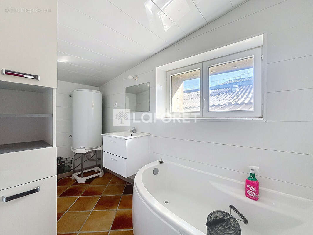 Appartement à SAINT-CIERS-SUR-GIRONDE