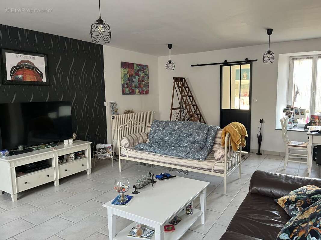 Maison 195 m² à Boursault  - photo 5