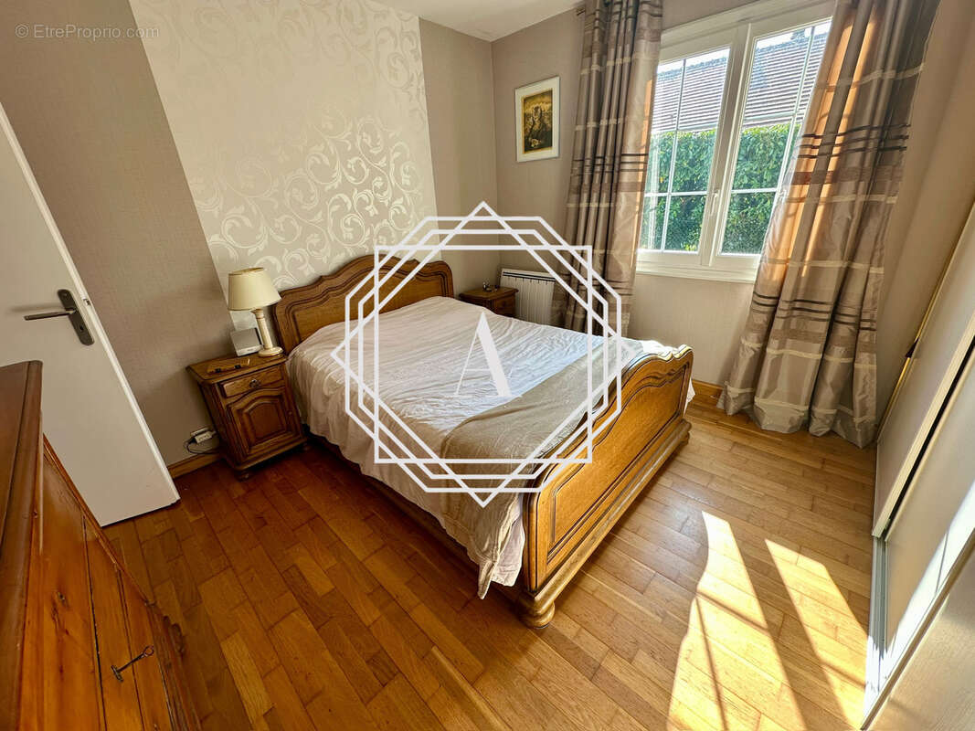 Maison à SAINT-CREPIN-IBOUVILLERS