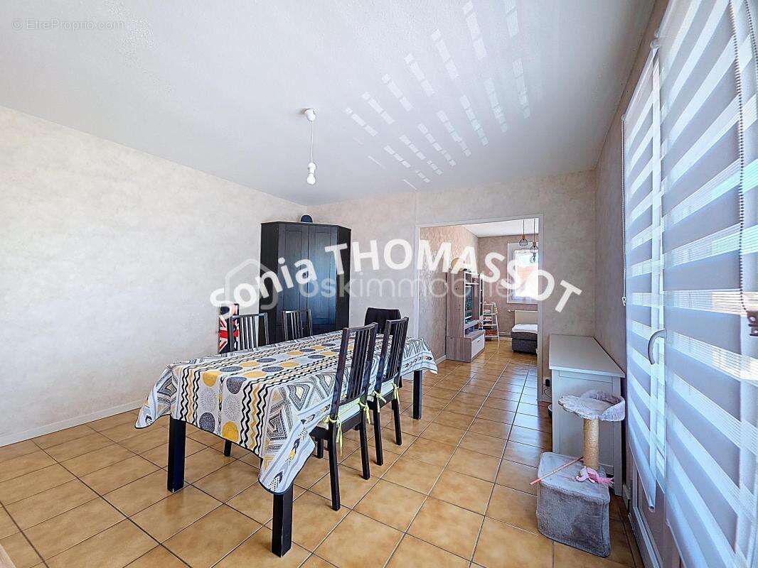Appartement à LONGVIC