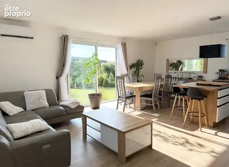Maison de 5 pièces principales - photo 2