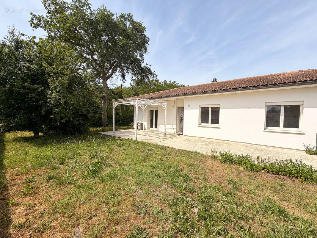 Maison à FARGUES