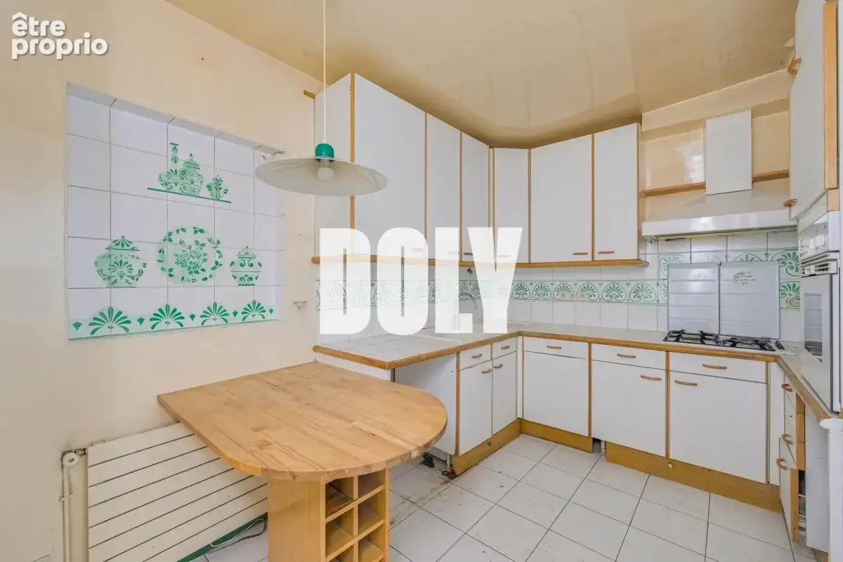 EXCLUSIVITÉ DOLY – Un beau potentiel à révéler – Rue Vignon - photo 10