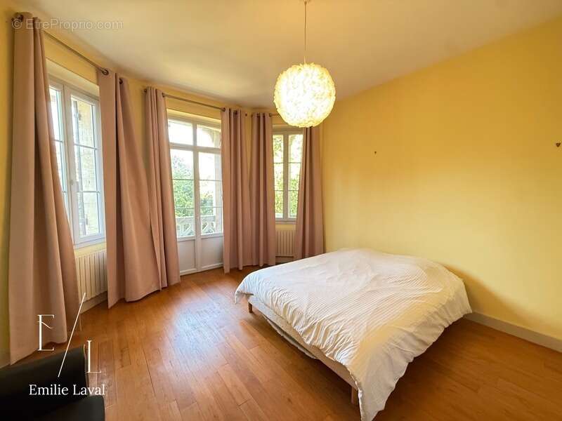 Maison atypique de 9 chambres et 6 salles de bain à Pineuilh 33 - photo 13