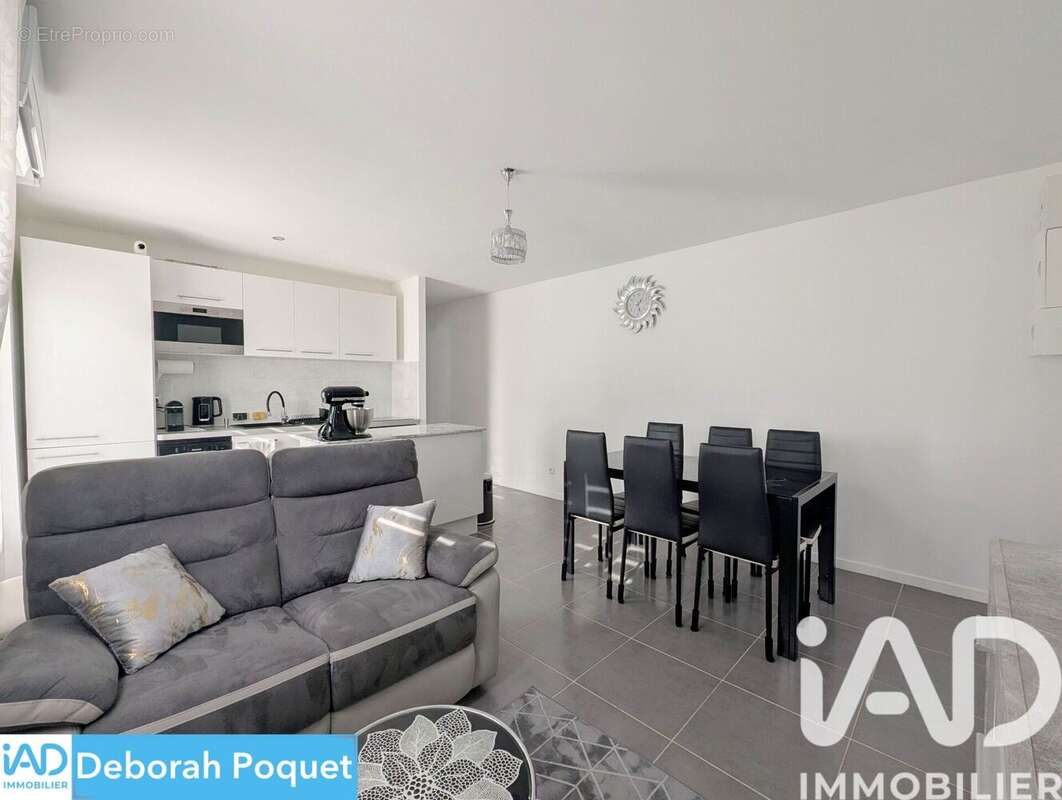 Photo 6 - Appartement à RIS-ORANGIS