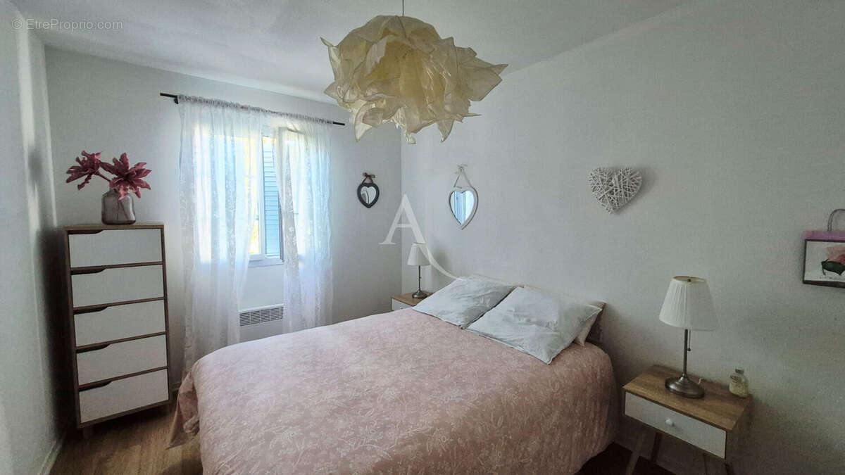 Maison de plain pied à Ternant avec une piscine privative pour résident - photo 7
