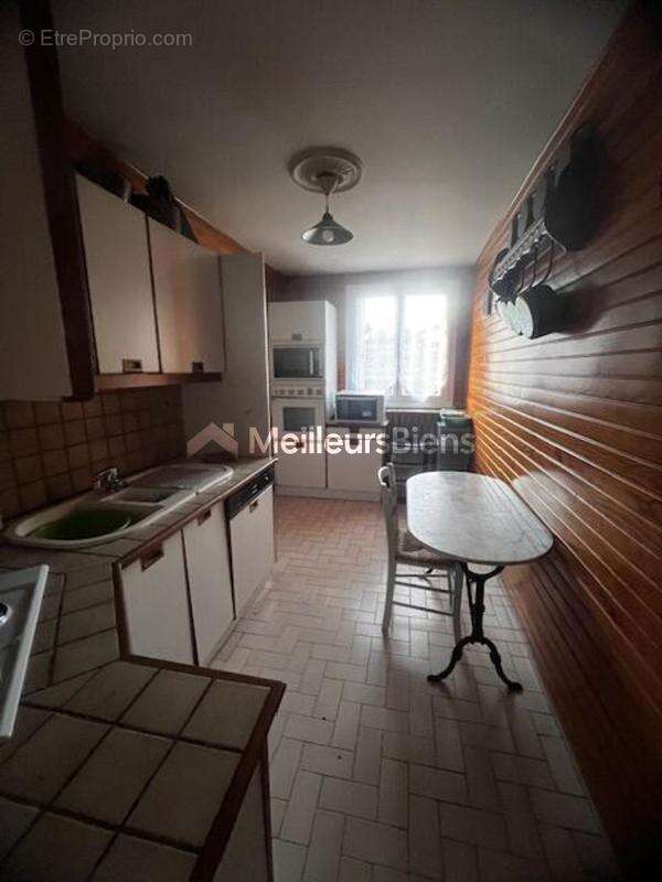 Appartement à COUBRON