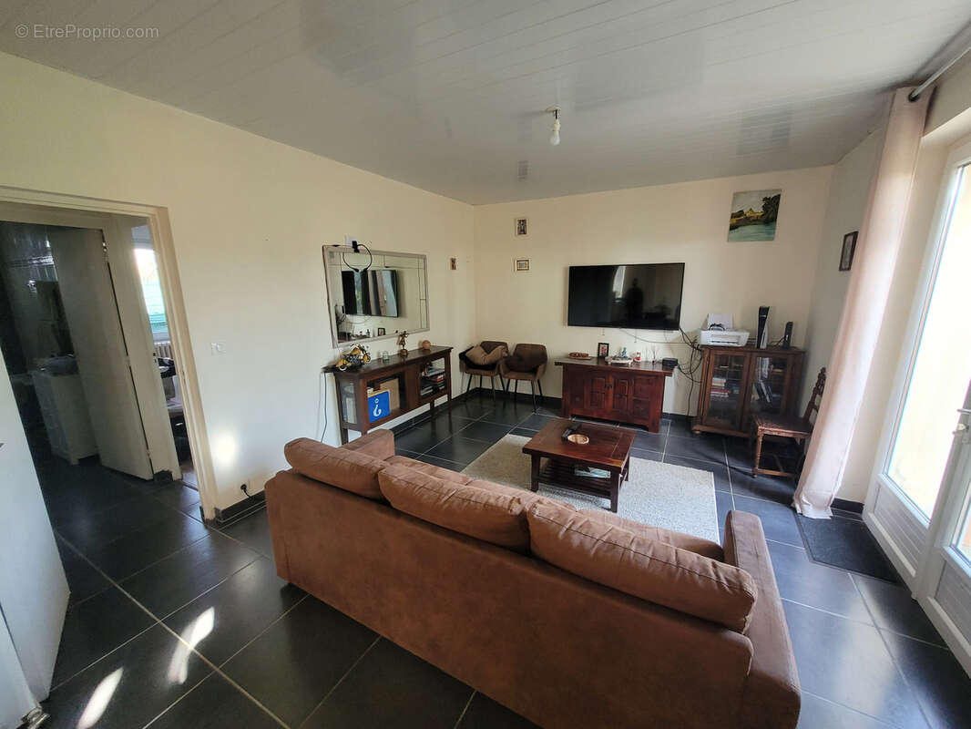 Maison à SAINT-MARTIN-PETIT