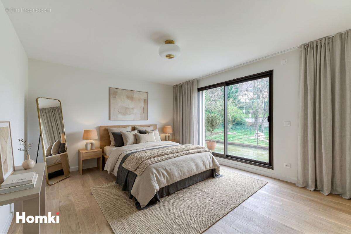 Maison à SAINTE-FOY-LES-LYON